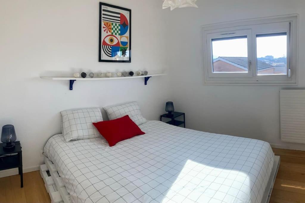 Charmant Appartement Pop - Arty Thonon-les-Bains Exteriör bild
